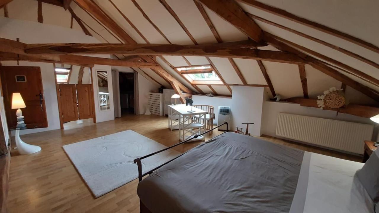 Bed and Breakfast En Bord De Riviere Casseneuil Exterior foto