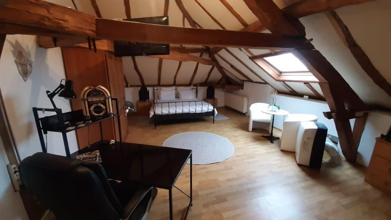 Bed and Breakfast En Bord De Riviere Casseneuil Exterior foto